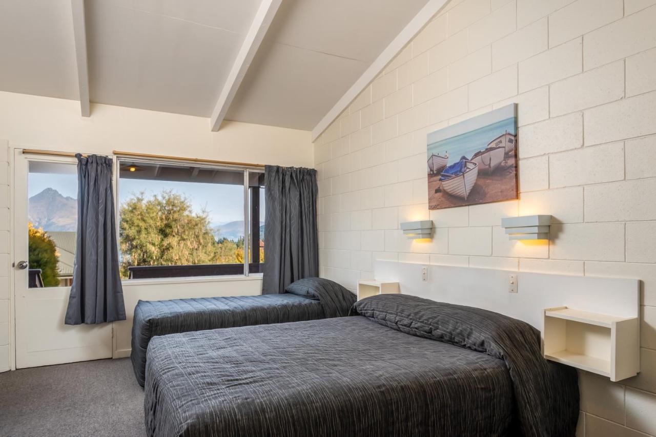 Queenstown Motel Apartments (Adults Only) מראה חיצוני תמונה