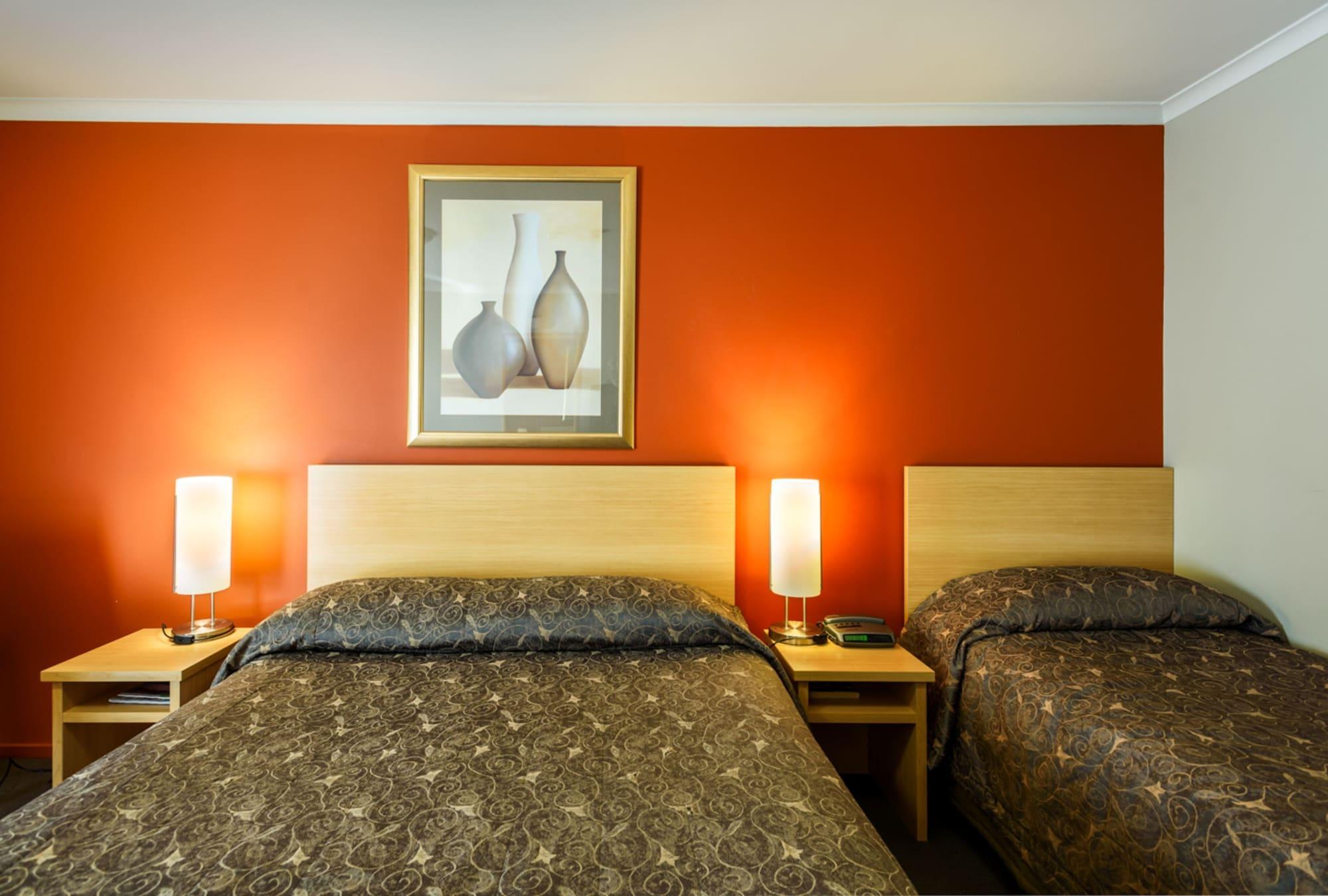Queenstown Motel Apartments (Adults Only) מראה חיצוני תמונה