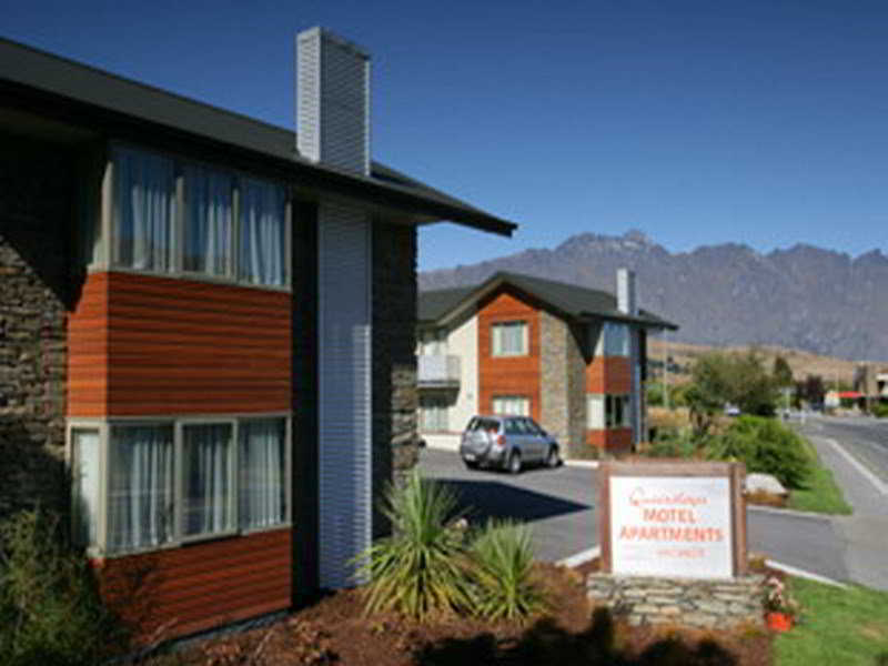 Queenstown Motel Apartments (Adults Only) מראה חיצוני תמונה